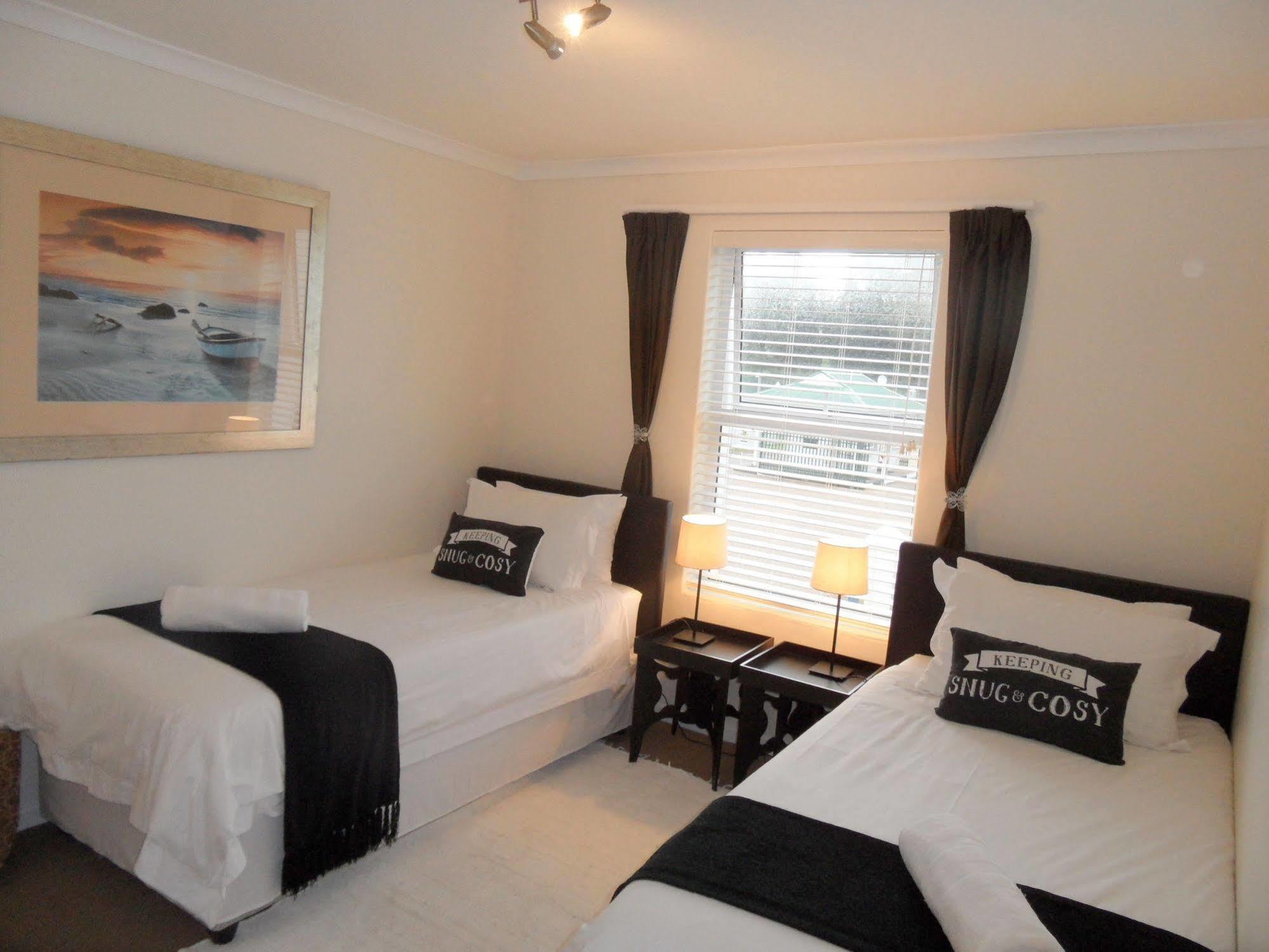 Bayside Lodge Garden Route B&B Plettenberg Bay Extérieur photo